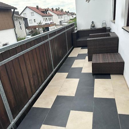 Greenleaf Walhalla-Apartment - Highspeed Wlan - Netflix - Suedbalkon Tegernheim Buitenkant foto